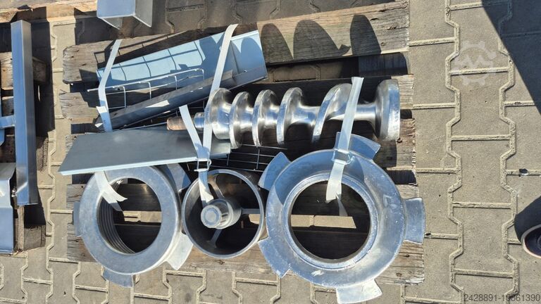 Meat grinder with loading Seydelmann AV 250 K