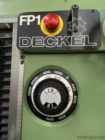 Universal milling machine with active digital display TNC 123, universal milling machine, drilling a DECKEL FP 1 - TNC-Aktiv