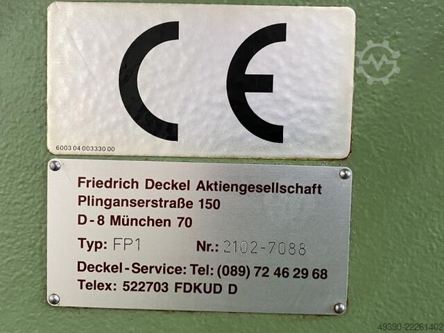Universal milling machine with active digital display TNC 123, universal milling machine, drilling a DECKEL FP 1 - TNC-Aktiv
