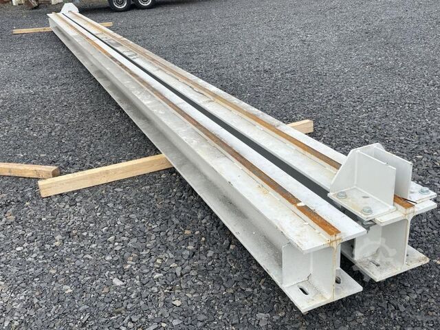 Crane runway rails - HE-B 300 steel beams from an 11-meter-long hall, double-T beam, Peiner.  