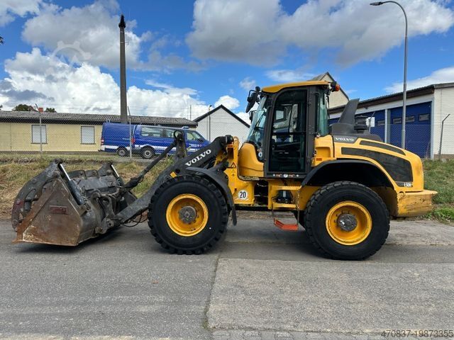 Radlader VOLVO L 50 H / Waage WK 60 / Schnellwechsler