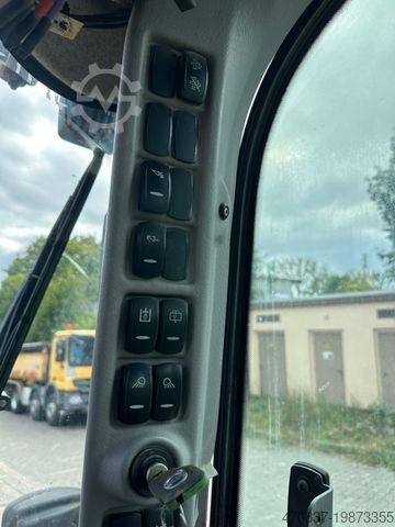 Radlader VOLVO L 50 H / Waage WK 60 / Schnellwechsler