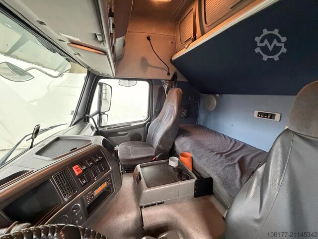 Standard-SZM Volvo FM 11 440 Globetrotter 6x2