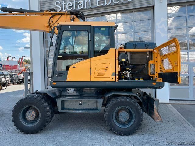 Wheel excavator Hyundai HW 180 / 3.054h / hydr. Grabenräumer / Klima