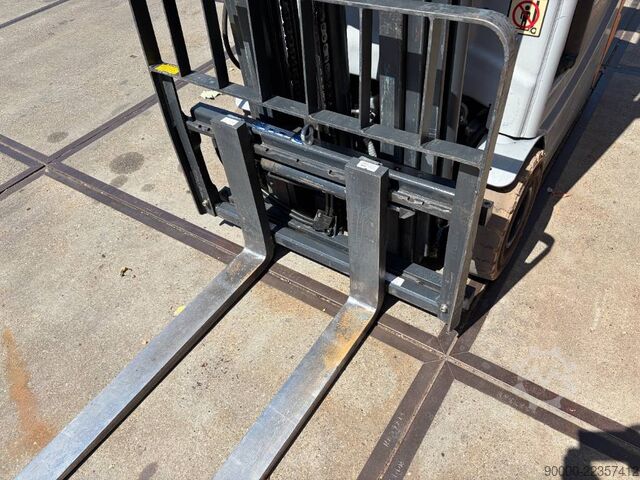 Forklift Still RX 50-15 1500kg Triplo / sideshift