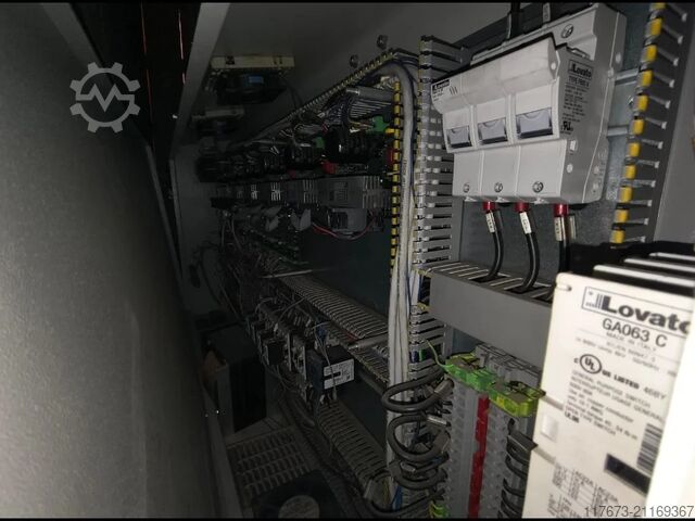 Gebraucht TECMI - Smipack Schrumpfverpackungsmaschine - 2013 SMIPACK BP802ARV 380R