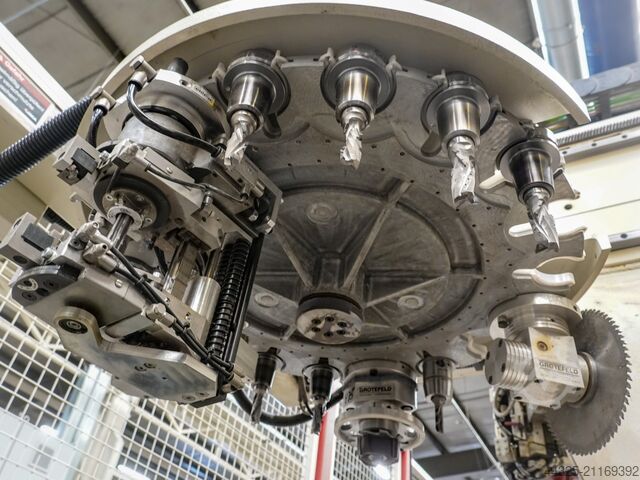 Bearbeitungszentrum mit Kantenverleimung IMA BIMA 410/V