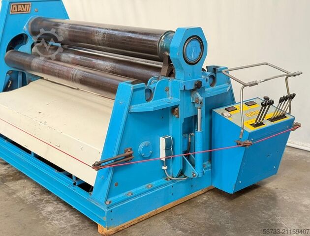 Hydr. Vierwalzen Rundbiegemaschine DAVI 2050 x 16/13 mm