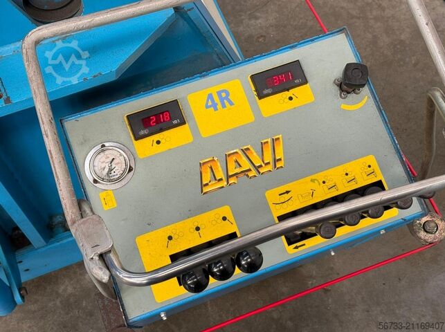 Hydr. Vierwalzen Rundbiegemaschine DAVI 2050 x 16/13 mm