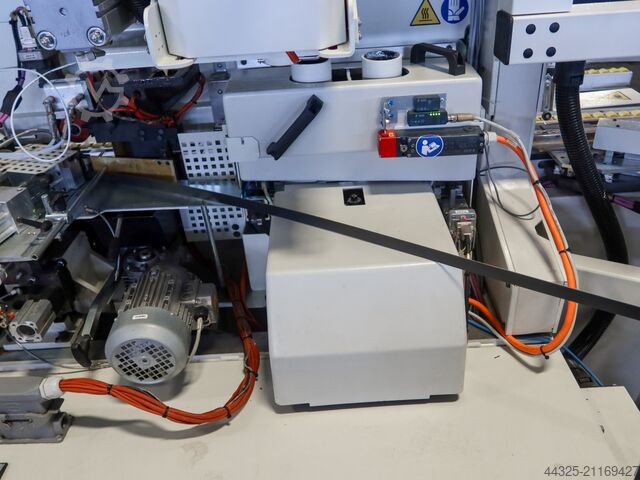 Einseitige Kantenanleimmaschine SCM STEFANI KD