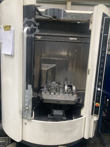 Palettenwechsler BAZ mit HSK-A63 DMG MORI DMC-60U Duoblock