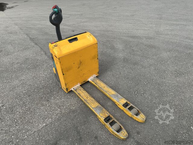 Jungheinrich Niederhubwagen EJE 114 Jungheinrich Elektro-Hubwagen EJE 114