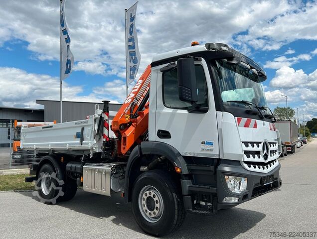 Tipper truck MERCEDES-BENZ Arocs 2135 Kipper/Kran Atlas AK 135/Funk/54 tkm
