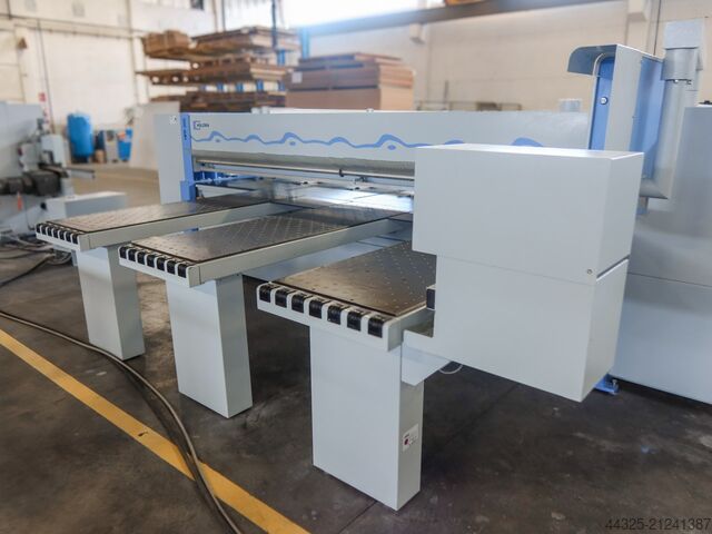 Plattensäge – Beschickung von vorne HOLZMA HPP 250/38/38