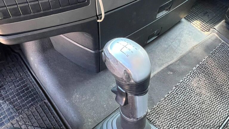 Standard tractor MAN TGX 26.480 (MANUAL GEARBOX / BOITE MANUELLE / 6...