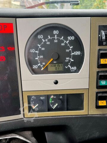 Feuerwehr Löschfahrzeug LF 16/12  MAN MAN 14.222