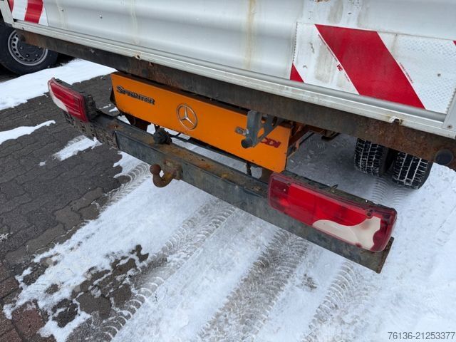 Pick-up van MERCEDES-BENZ Sprinter 510 CDI DOKA Pritsche AHK 6 Sitzer