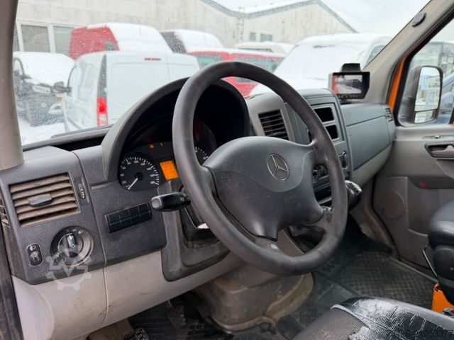 Pick-up van MERCEDES-BENZ Sprinter 510 CDI DOKA Pritsche AHK 6 Sitzer