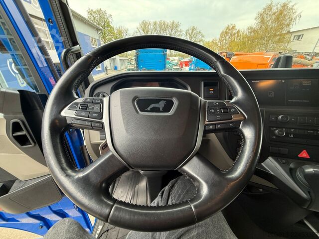 Standard tractor unit MAN TGX 18.510 4x2 BL SA SZM Retarder 2 Tank Standkl