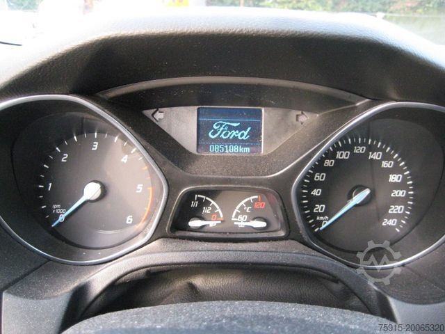 Fire truck FORD Focus Kombi Einsatzfahrzeug KdoW ELW / TÜV 08-27