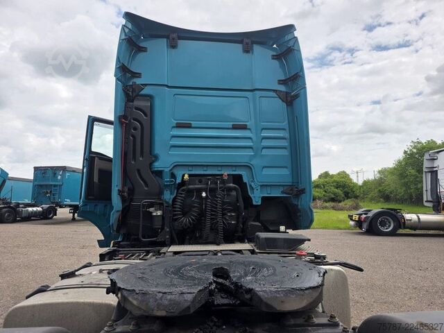 Standard tractor unit MAN 18.470 TGX XXL Unfall, Retarder, 2 Kreis Hydr.