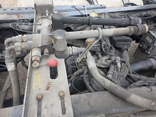 Standard tractor unit MAN 18.470 TGX XXL Unfall, Retarder, 2 Kreis Hydr.