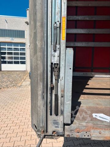Auflieger SCHMITZ CARGOBULL MEGA Curtainsider Seitenplane  SCB*S3T