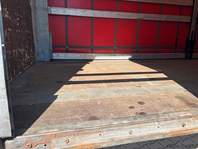 Auflieger SCHMITZ CARGOBULL MEGA Curtainsider Seitenplane  SCB*S3T