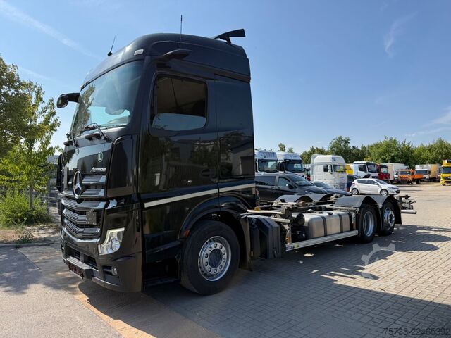 Swap body truck MERCEDES-BENZ Actros 2553 BDF/ÖLRETARDER/StreamSpace/LENKACHSE
