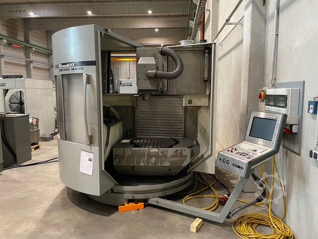 Bearbeitungszentrum Deckel Maho DMU 80 monoBLOCK
