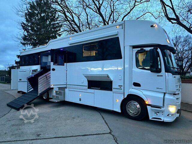 Van Mercedes-Benz Antos 1835 5-6 Pferde Wohnung Popout