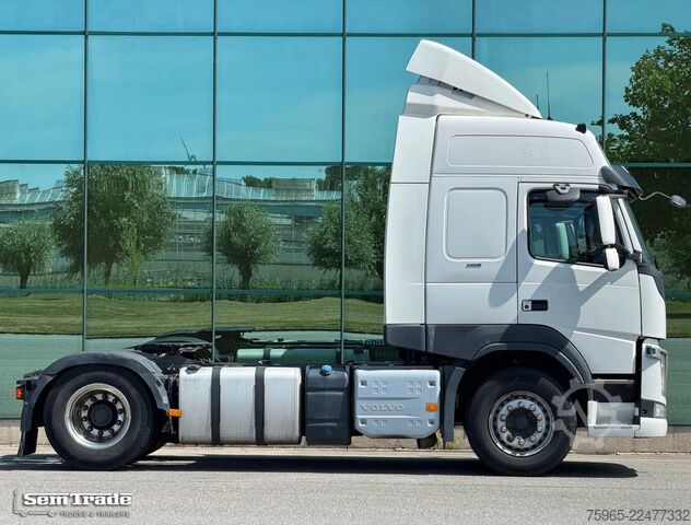 Standard SZM VOLVO FM 370 EURO 6 SPOILERS SMART TACHO 2X TANKS TOP