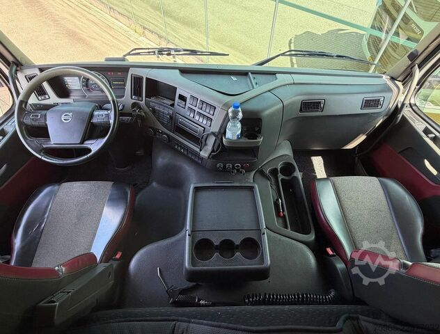 Standard SZM VOLVO FM 370 EURO 6 SPOILERS SMART TACHO 2X TANKS TOP
