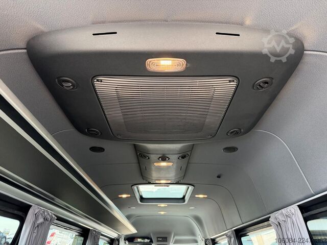 Minibus MERCEDES-BENZ Sprinter 517 Transfer 45 LL 19 +1 Tremonia