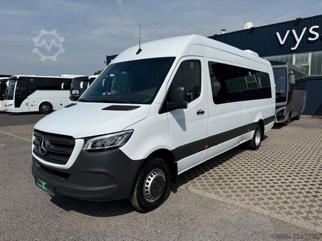 Minibus MERCEDES-BENZ Sprinter 517 Transfer 45 LL 19 +1 Tremonia