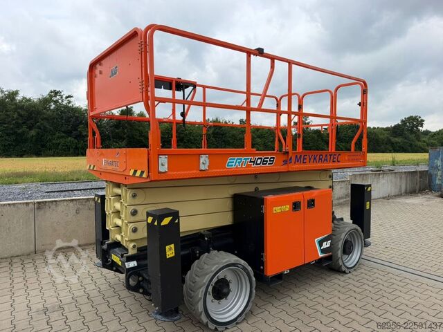 Scherenarbeitsbühne JLG ERT4069