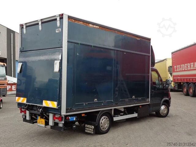 Refrigerated/freezer transport (closed box) Iveco Daily 50c15 x+ Manual + Carrier + Flower transp...