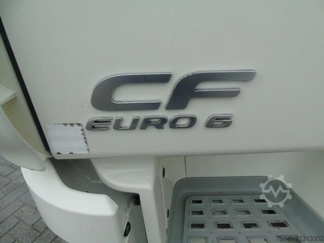 Refrigerated/freezer transport DAF CF 290 + CARRIER + LOADLIFT