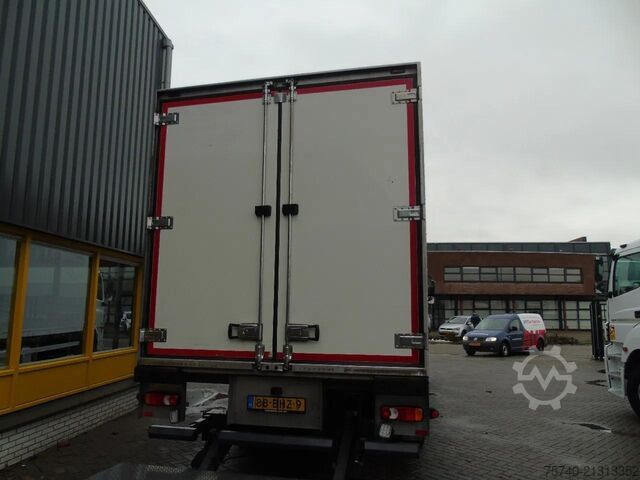 Refrigerated/freezer transport DAF CF 290 + CARRIER + LOADLIFT