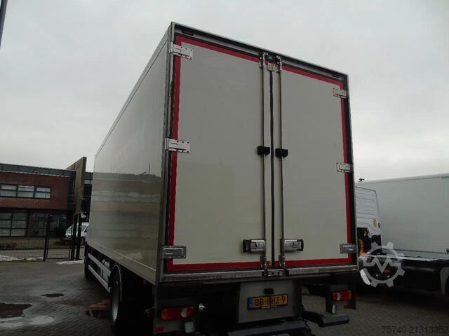 Refrigerated/freezer transport DAF CF 290 + CARRIER + LOADLIFT