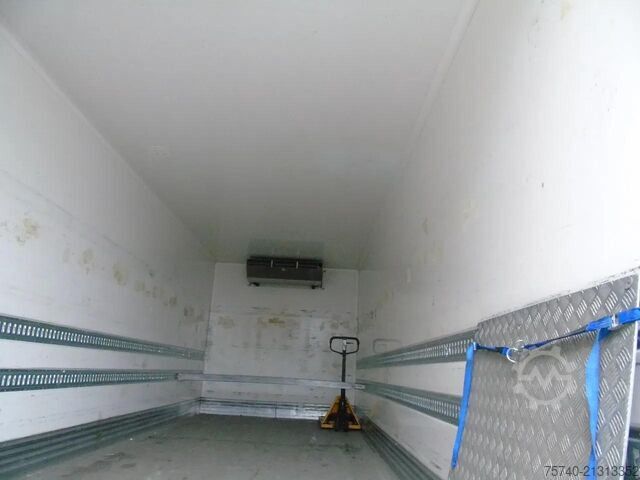 Refrigerated/freezer transport DAF CF 290 + CARRIER + LOADLIFT