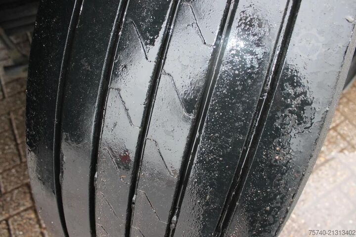 Open body MAN TGX 26.440 + EURO 5 + Right Hand Drive