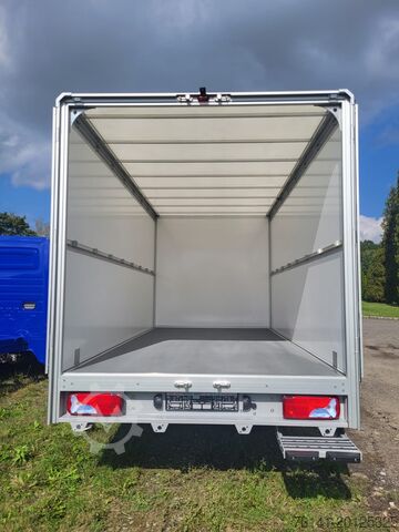 Transporter with suitcase MAN TGE 3.180 Koffer mit Schlafbett