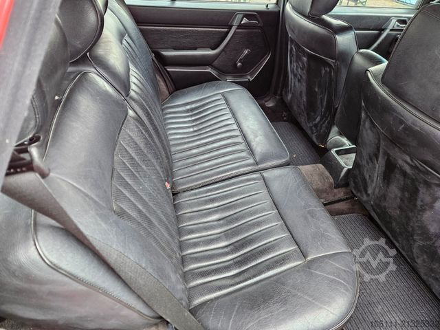 Minibus MERCEDES-BENZ 200 T-Modell LEDER Automatik