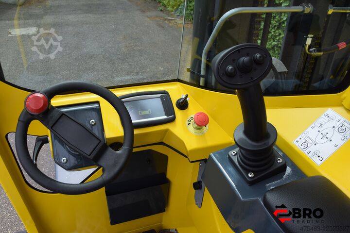 4-way forklift Combilift MR4 2500KG DYNAMIC 360°