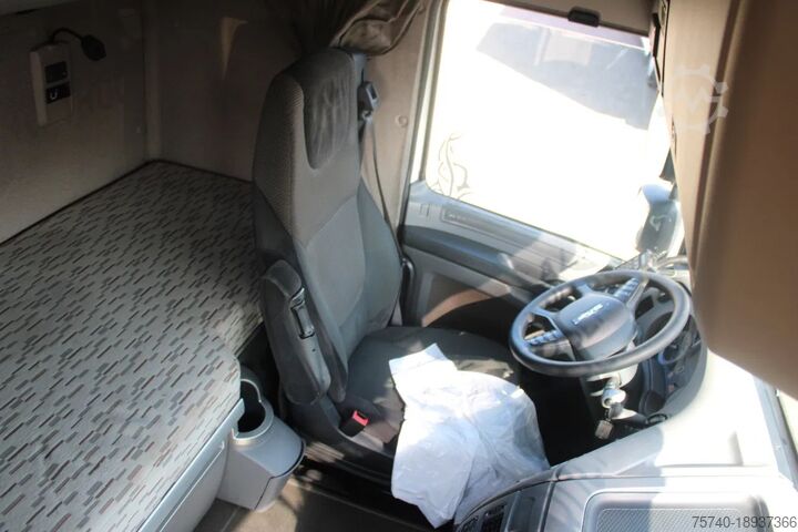 Standard-SZM DAF XF 106.460 + EURO 6