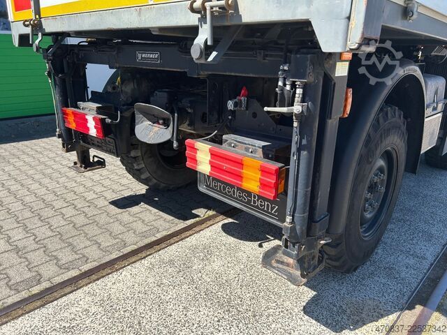 LKW mit Pritsche (offen) UNIMOG U20 / Palfinger PK 9001 + Funk