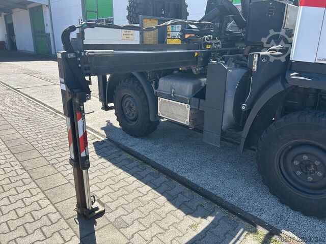 LKW mit Pritsche (offen) UNIMOG U20 / Palfinger PK 9001 + Funk
