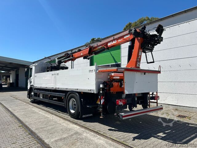 LKW mit Pritsche (offen) SCANIA P360 / Atlas 145 + Zange