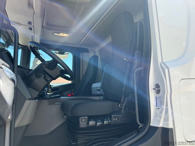 LKW mit Pritsche (offen) SCANIA P360 / Atlas 145 + Zange